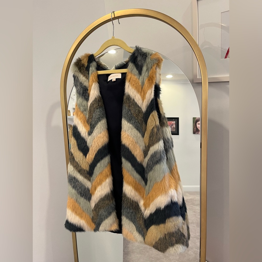 Skies Are Blue Multicolor Chevron Faux Fur Vest